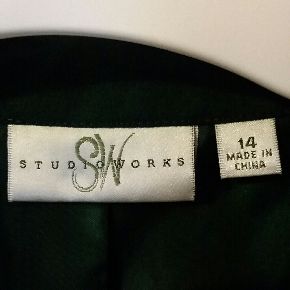 womens jacket. (GT-67) - Picture 2 of 7